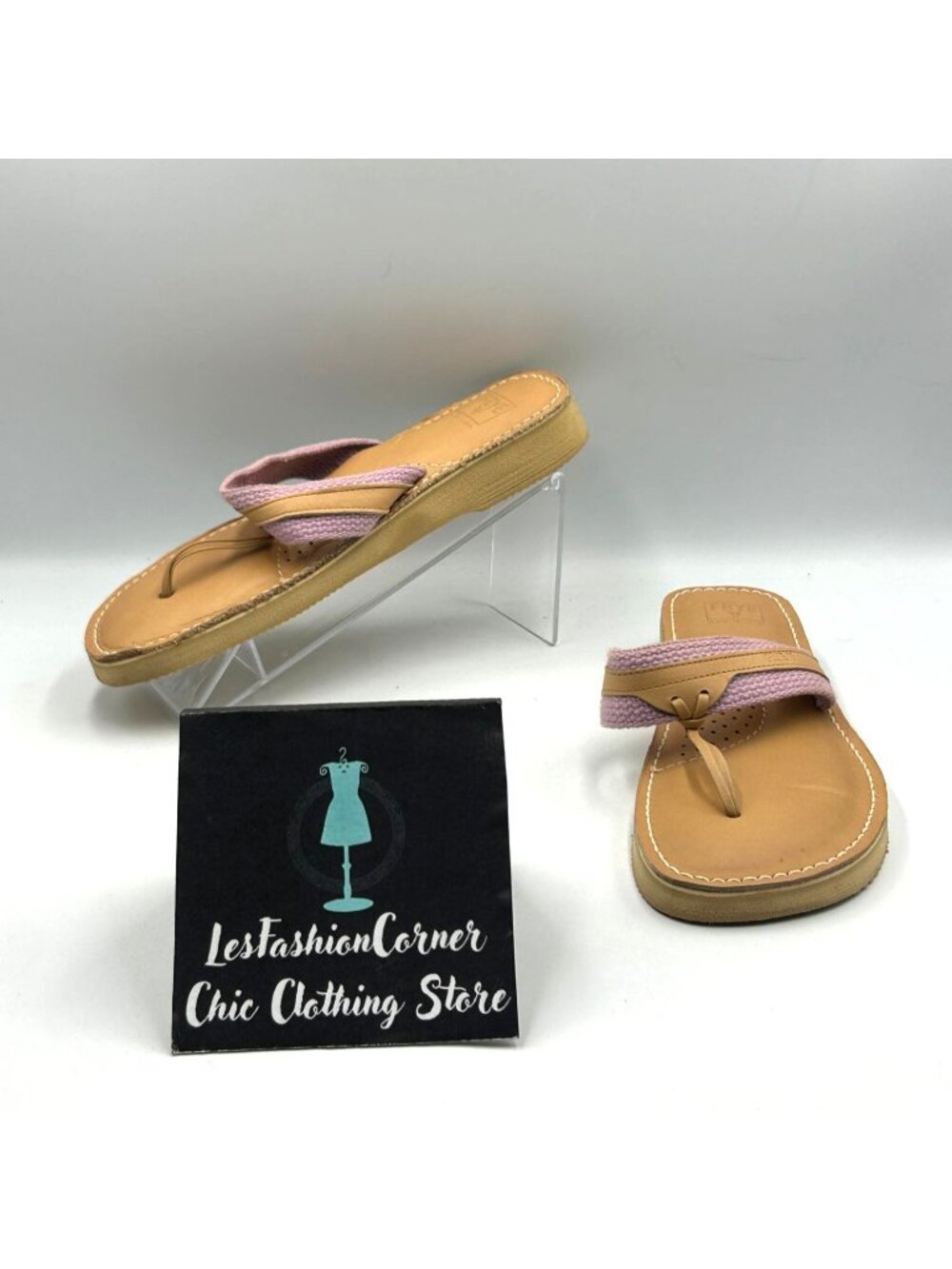 NWOT Frye Women's Tan Leather Pink Strap Casual Flats Thong Sandals Size 8 3618